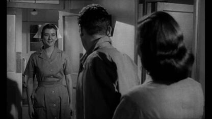 The Shiralee (1957) Starring Peter Finch on DVD - Image 3