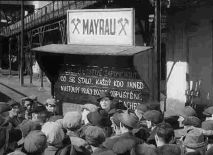 The Strike (1947) with English Subtitles on DVD - Image 3