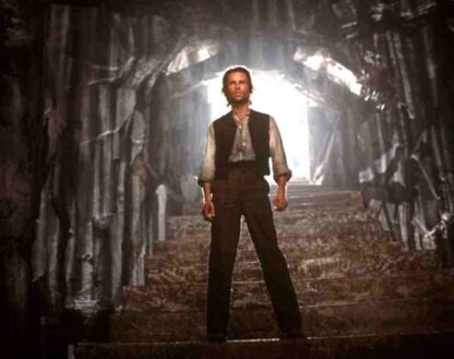 The Time Machine (2002) Starring Guy Pearce on DVD - Image 2
