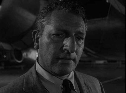 The Twilight Zone The Arrival (1961) Starring Harold J. Stone on DVD - Image 2
