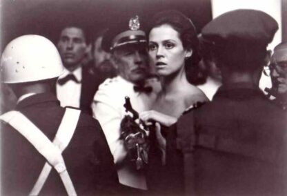 The Year of Living Dangerously (1982) Starring Linda Hunt on DVD - Image 4