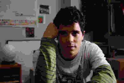 Todas las canciones hablan de mí (2010) with English Subtitles on DVD - Image 4