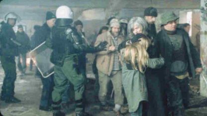 Trilogia II: I skoni tou hronou (2008) Starring Willem Dafoe on DVD - Image 3