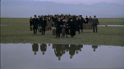 Trilogia: To livadi pou dakryzei (2004) with English Subtitles on DVD - Image 3