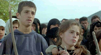 Turtles Can Fly (2004) with English Subtitles on DVD - Image 3