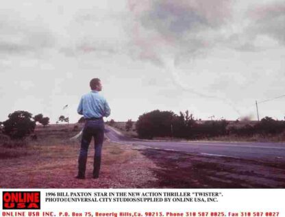 Twister (1996) Starring Helen Hunt on DVD