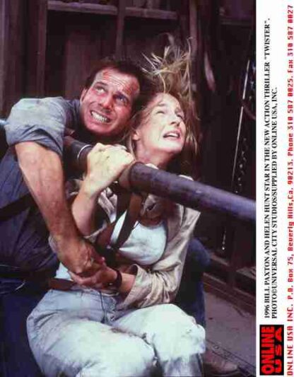 Twister (1996) Starring Helen Hunt on DVD - Image 3