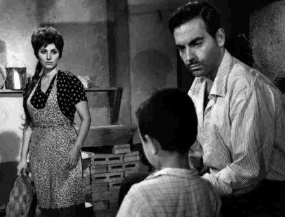 Üç Tekerlekli Bisiklet (1962) with English Subtitles on DVD - Image 2