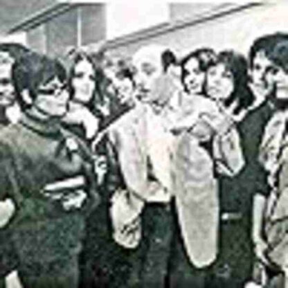 Un film cu o fata fermecatoare (1966) with English Subtitles on DVD - Image 2