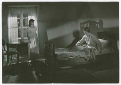 Wandering with the Moon (1945) with English Subtitles on DVD - Image 2