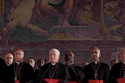 We Have a Pope (2011) with English Subtitles on DVD - Image 4