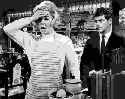 Where Were You When the Lights Went Out? (1968) Starring Doris Day on DVD - Image 3