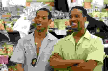 White Chicks (2004) Starring Shawn Wayans on DVD - Image 3