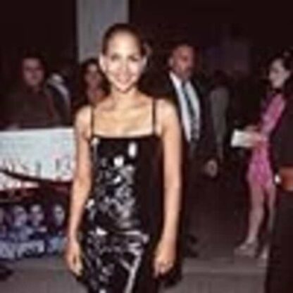 Why Do Fools Fall in Love (1998) Starring Halle Berry on DVD - Image 4