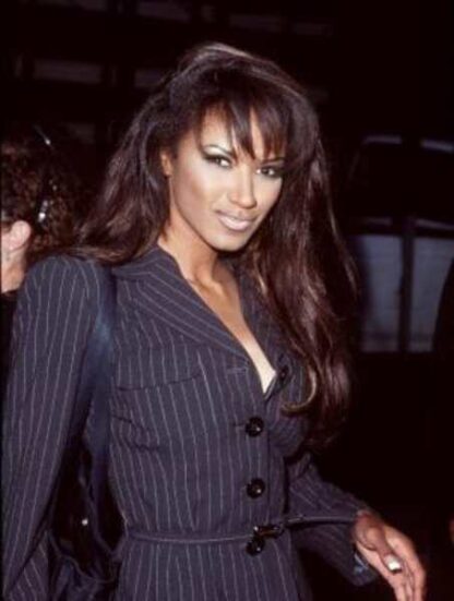 Woo (1998) Starring Jada Pinkett Smith on DVD - Image 2
