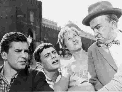 Ya shagayu po Moskve (1964) with English Subtitles on DVD