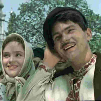 Za dvoma zaytsiamy (1961) with English Subtitles on DVD